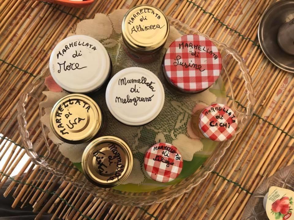 Il Melarancio Bed & Breakfast Пеша Романа Екстериор снимка