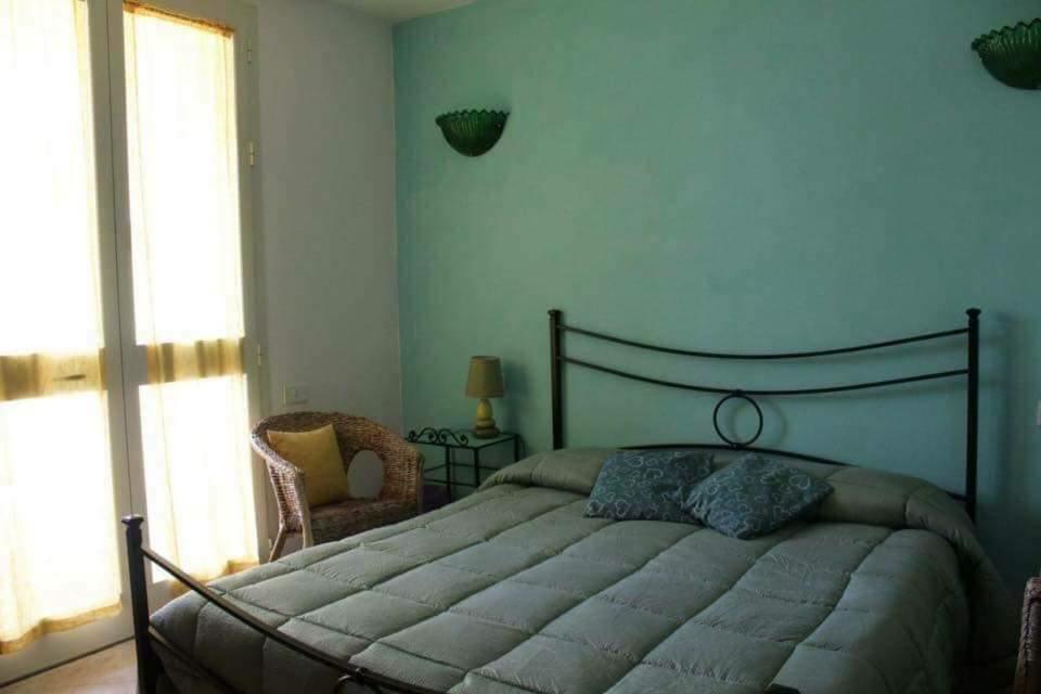 Il Melarancio Bed & Breakfast Пеша Романа Екстериор снимка