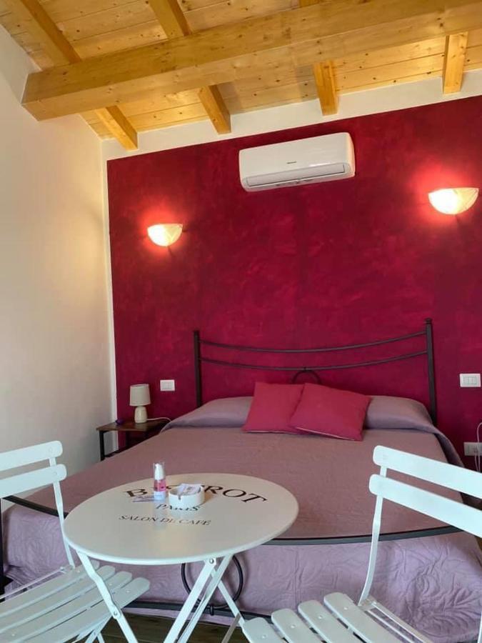 Il Melarancio Bed & Breakfast Пеша Романа Екстериор снимка