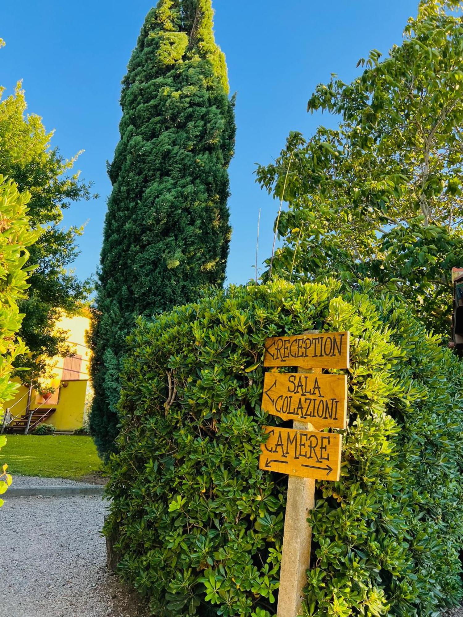 Il Melarancio Bed & Breakfast Пеша Романа Екстериор снимка