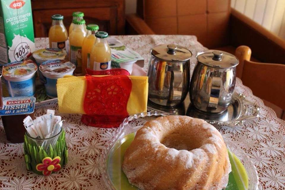 Il Melarancio Bed & Breakfast Пеша Романа Екстериор снимка